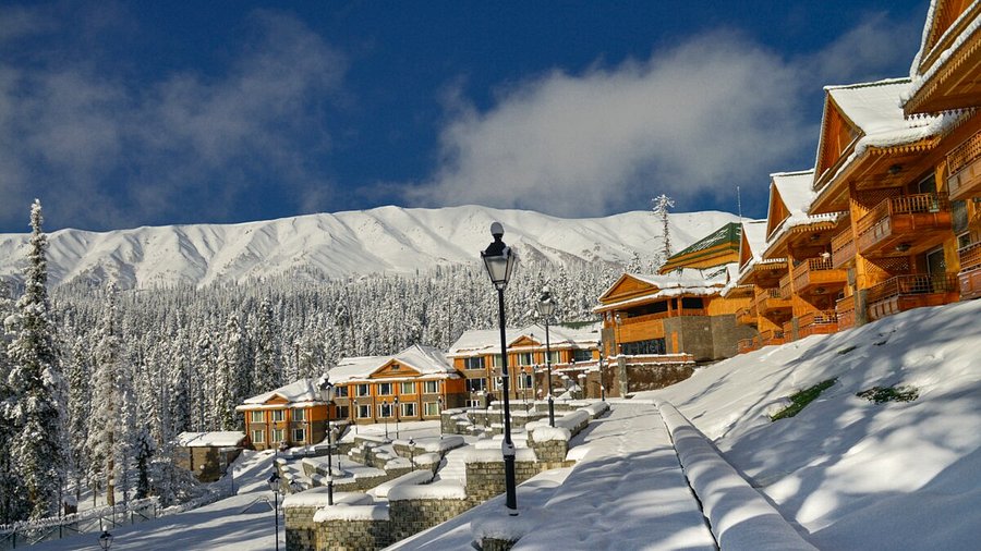 The Khyber  Gulmarg | ★★★★★ Premium